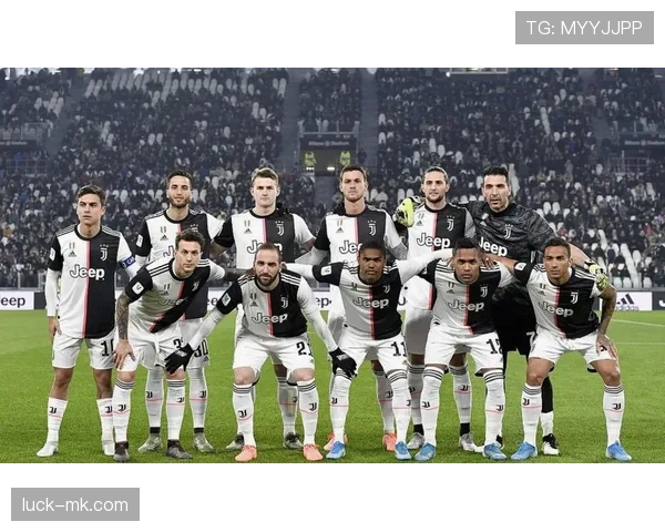 尤文中场关键战连接乏力，表面运转正常实则协同断裂