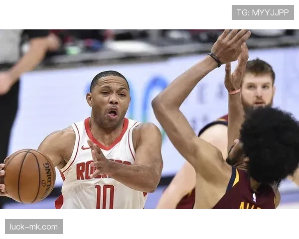 本·戈登三分高效砍分助火箭拉开进攻差距