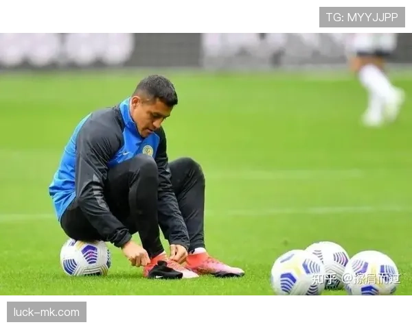 塞维利亚面临财政危机，其对球队竞争力与赛季稳定性构成考验